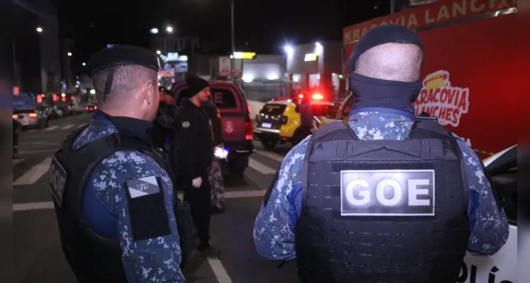 Mulher é morta a tiros no Centro de Ponta Grossa, enquanto trabalhava em trailer de lanches |
