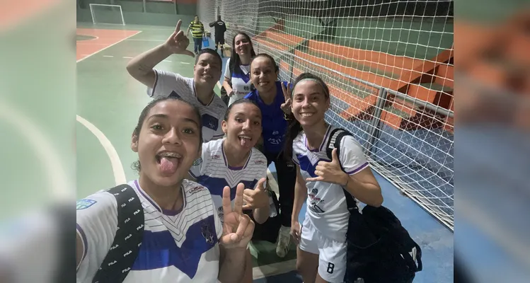 Ponta Grossa conquistou a 12ª Copa AMCG de Futsal Feminino no último fim de semana.