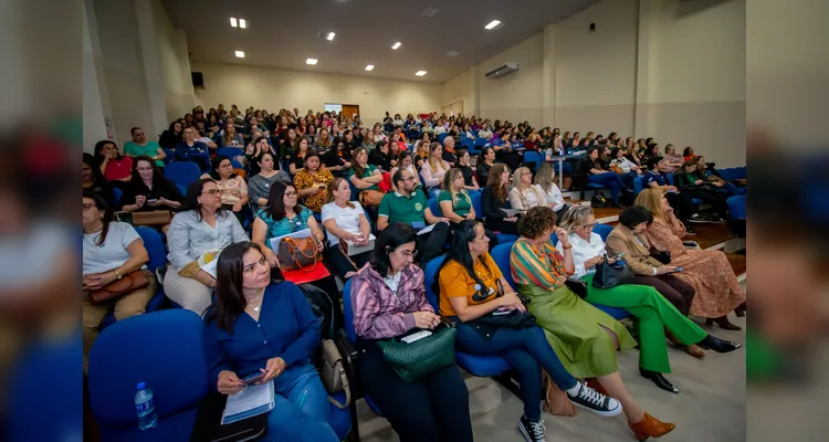 Seminário de Práticas da Educação é realizado em Ponta Grossa