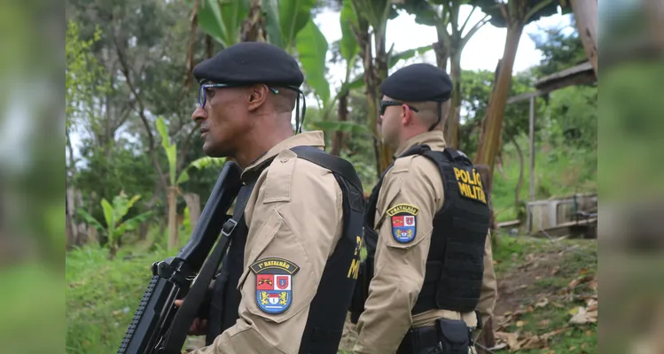 Corpo foi localizado após denúncia recebida pela Polícia Militar.