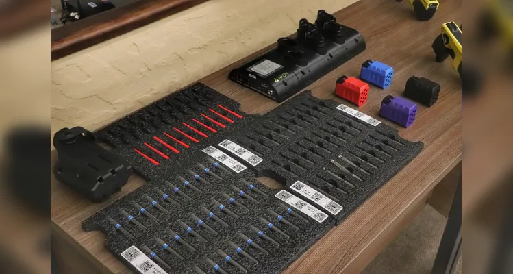 Empresa vai disponibilizar três óculos de realidade virtual para treinamento sem a necessidade de disparo