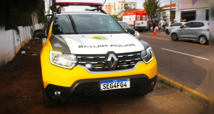 Equipe da Polícia Militar confeccionou o Boletim de Ocorrência.