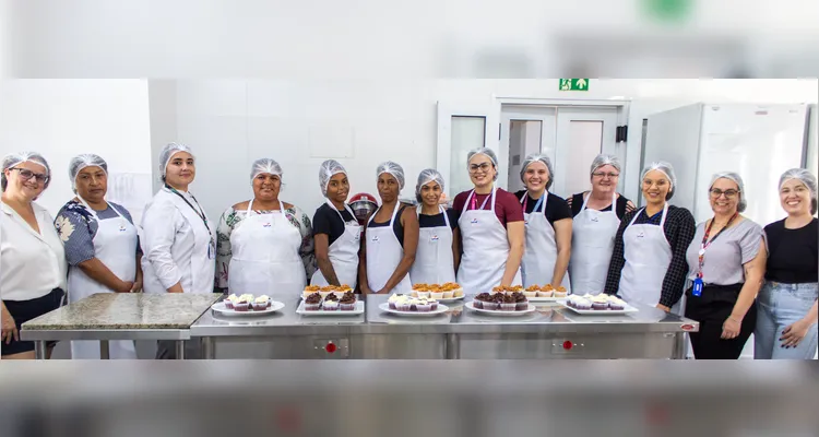 Cerca de 10 mulheres participaram da oficina.