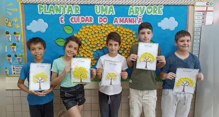 Confira os registros do amplo trabalho realizado pelos alunos em sala de aula.