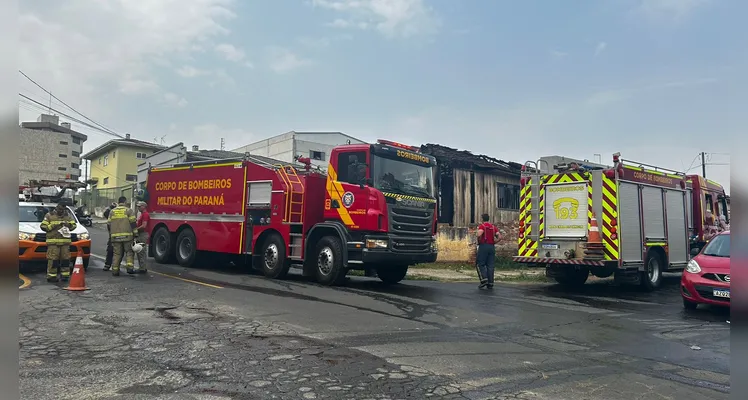 Curto-circuito pode ter iniciado incêndio na ‘Nova Rússia’; veja fotos