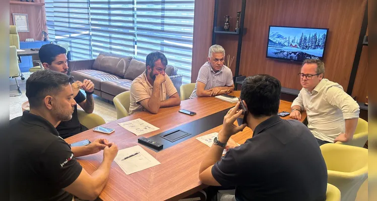 Reunião com representantes das candidatas ocorreu na manhã desta quinta-feira (17), no Grupo aRede |