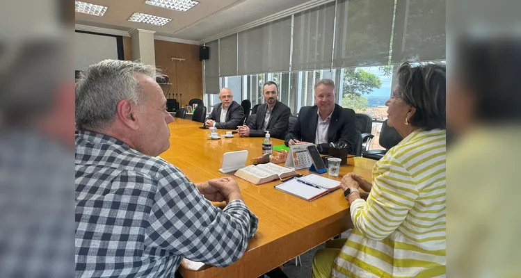 O encontro teve como objetivo apresentar os resultados do programa “A União Faz a Vida” e discutir sua expansão no município |