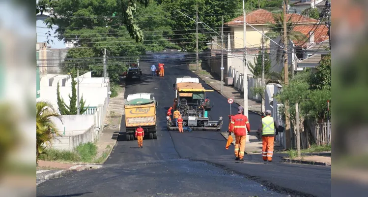 A Prefeitura de Ponta Grossa está concluindo um conjunto de trabalhos que envolve cinco diferentes frentes de obra.