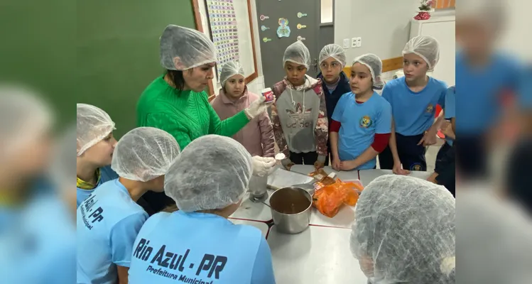 Como encerramento da proposta, a classe selecionou umas das receitas para fazer em sala de aula.