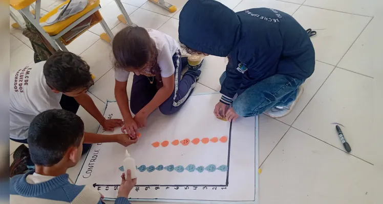 Trabalho ocorreu dentro e fora da sala de aula.