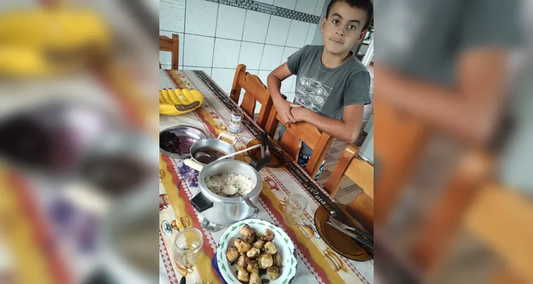 Trabalho ocorreu dentro e fora da sala de aula.