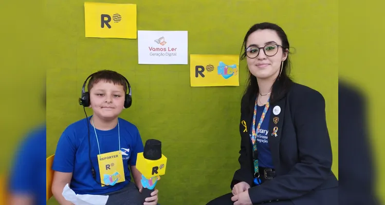 Os alunos tiveram a oportunidade de entrevistar a palestrante convidada, trabalhando também questões comunicacionais e de oratória.