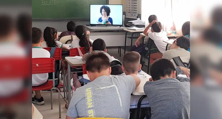 Veja como foi desenvolvido o trabalho em sala de aula.