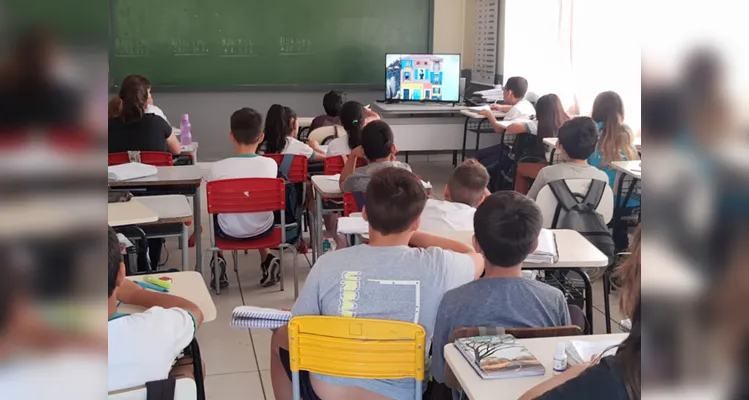 Veja como foi desenvolvido o trabalho em sala de aula.