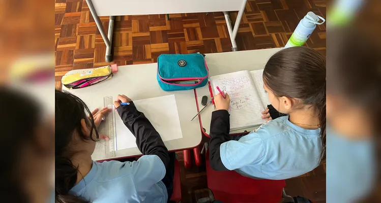 Os estudantes também confeccionaram desenhos com boas práticas de higiene e prevenção.