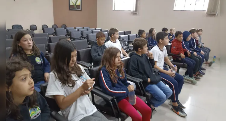 Veja os registros do amplo trabalho em sala de aula.