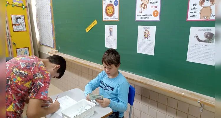 Veja os registros do amplo trabalho em sala de aula.