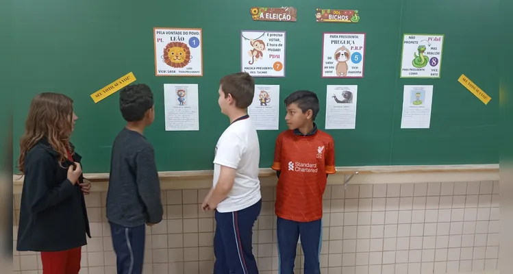 Veja os registros do amplo trabalho em sala de aula.