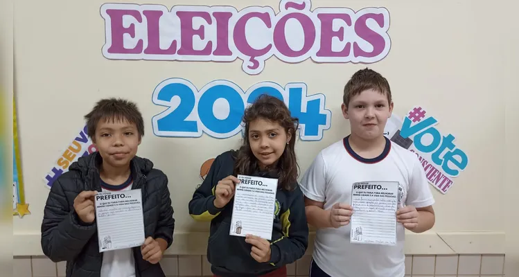 Veja os registros do amplo trabalho em sala de aula.