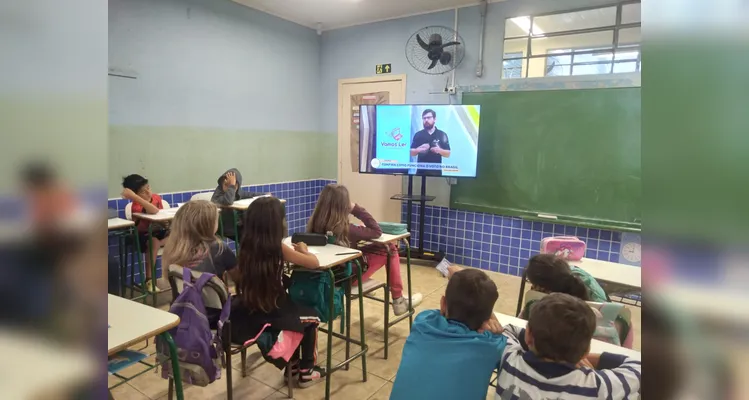 Confira a série de imagens que registram o amplo trabalho dos educandos.