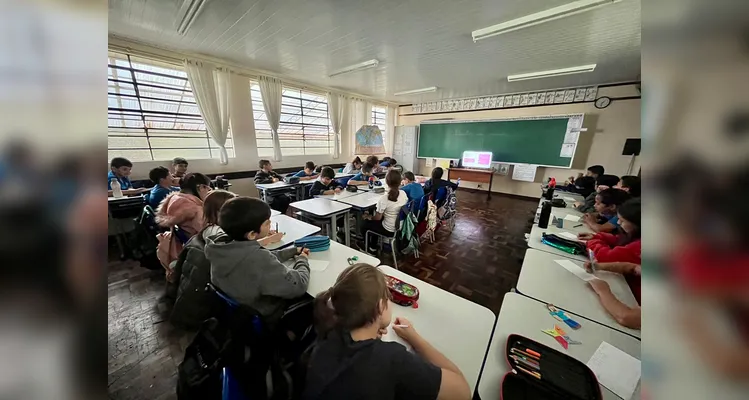 Os alunos realizaram atividades como um debate sobre o tema e demonstraram compreensão sobre a importância dos direitos ao longo dos trabalhos.