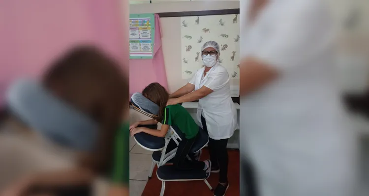 Diversidade de trabalhos contribuiu com educandos em sala de aula.