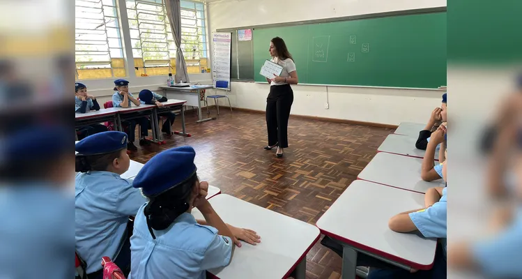 A visita de uma psicóloga também auxiliou as dinâmicas realizadas pela classe.