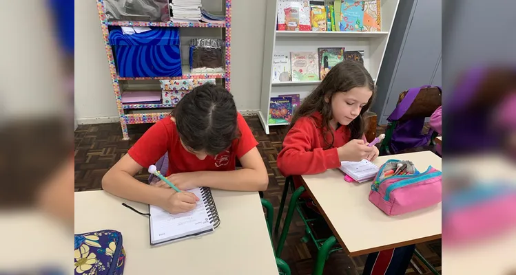 Educandos puderam realizar vários trabalhos em sala de aula de maneira dinâmica.