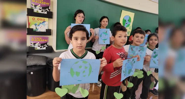 Educandos puderam desenvolver ações práticas em sala de aula sobre o tema.