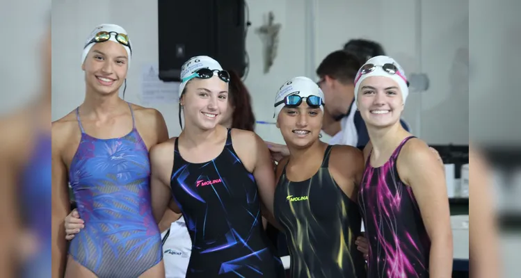 Na natação, foram oito medalhas conquistadas pelos atletas de Ponta Grossa, sendo cinco bronzes, uma prata e dois ouros.