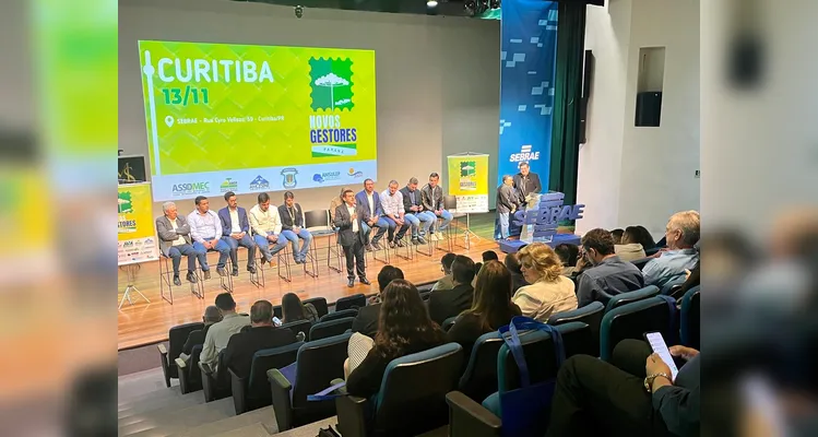 Prefeitos discutiram temas importantes da agenda municipalista, como a PEC 14, que corrige os valores repassados aos municípios dos programas federais.