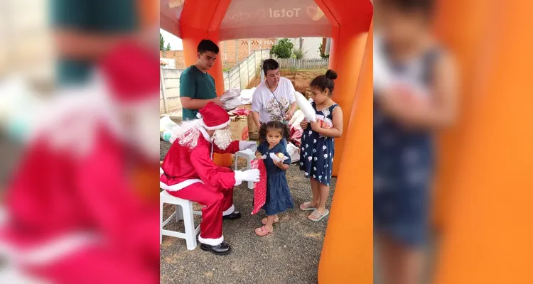 Moradora de PG pede doações para realizar Natal Solidário