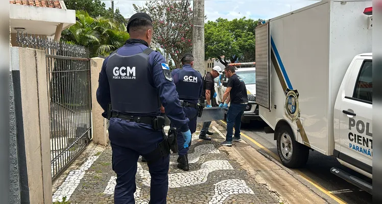 Médico é preso em PG suspeito de matar a própria mãe