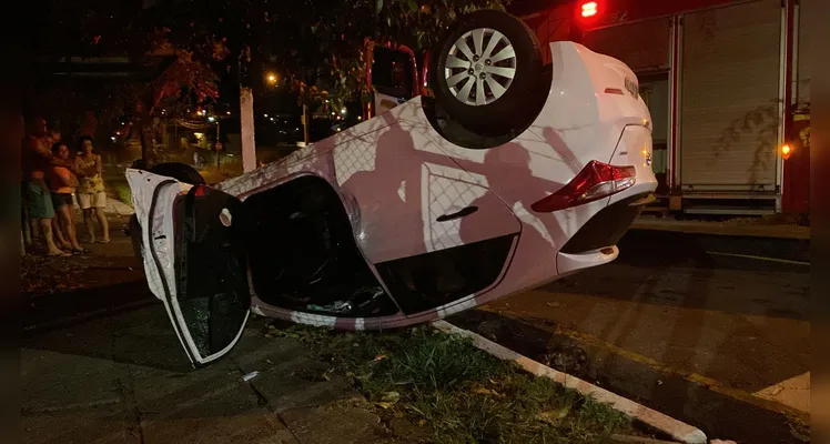 Acidente aconteceu na noite desse domingo, em Ponta Grossa