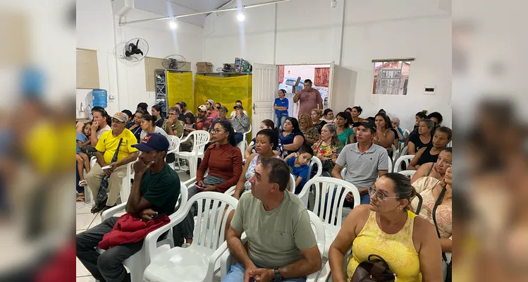 oram reunidas cerca de 50 famílias residentes nas delimitações do município