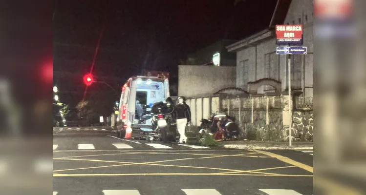 Acidente entre duas motos deixa vítimas feridas e mobiliza Samu e Siate, em Ponta Grossa -