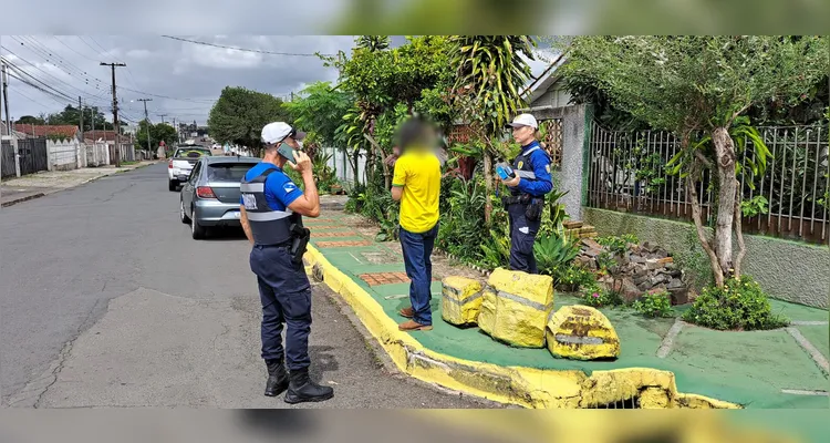 Motorista foi levado para a 13ª Subdivisão Policial.