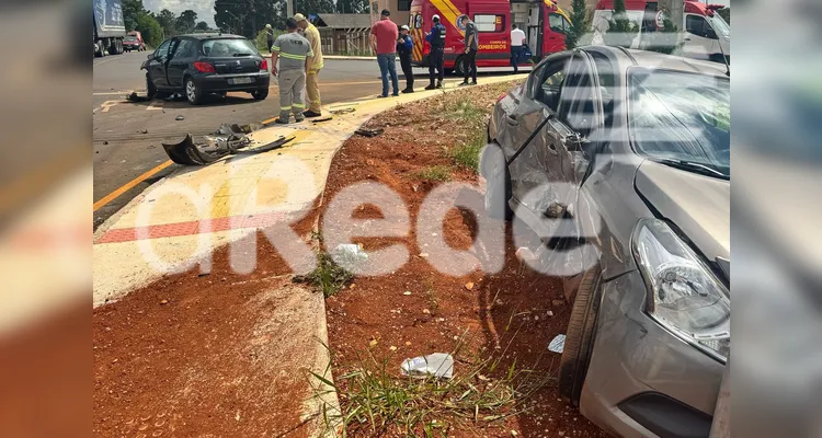 Veja imagens do acidente que deixou mulher gravemente ferida em PG