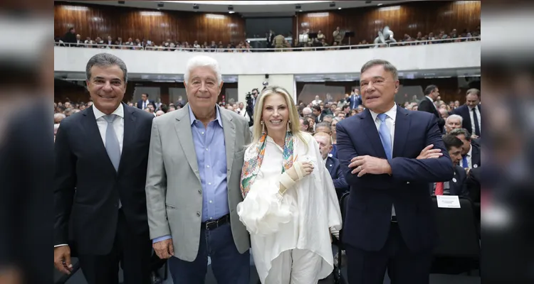 Beto Richa, Roberto Requião, Cida Borghetti e Álvaro Dias, lideranças políticas do Paraná.