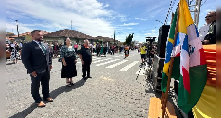 Atividade aconteceu na Avenida do Ouro Branco.