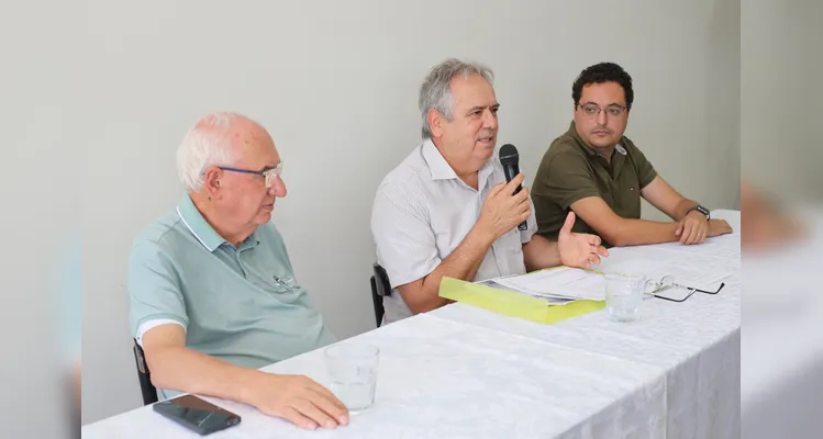 Durante a entrevista, foram mostrados dados e detalhamentos da atual situação do Hospital Anna Fiorillo Menarim.