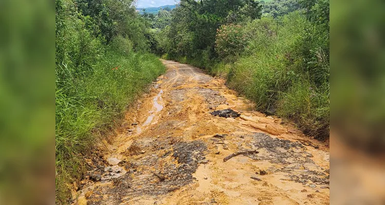 Prefeitos pedem apoio do Estado para reparos em estradas após chuvas