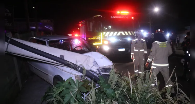 Homem morre em acidente de trânsito na Avenida Senador Flávio Carvalho Guimarães, em Ponta Grossa |