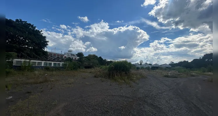 Fotos revelam abandono de grande estrutura da Rumo em Ponta Grossa