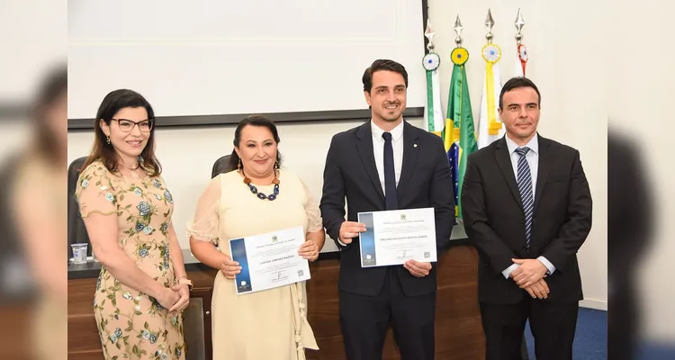 A diplomação é o ato formal que encerra o processo eleitoral e habilita o eleito a tomar posse no seu respectivo cargo.