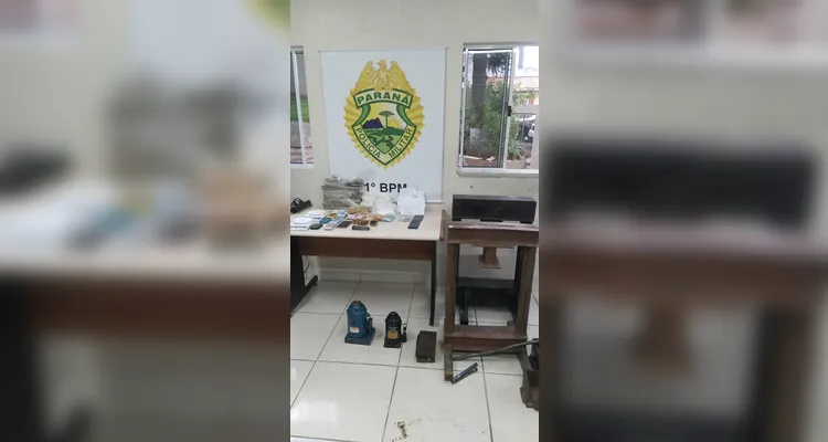 Drogas foram encontradas com um homem e na residência