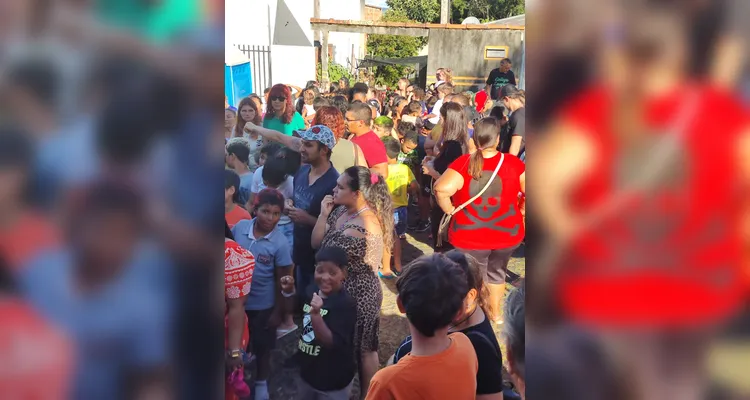 Moradores de PG realizam 'Natal Solidário' no bairro Olarias