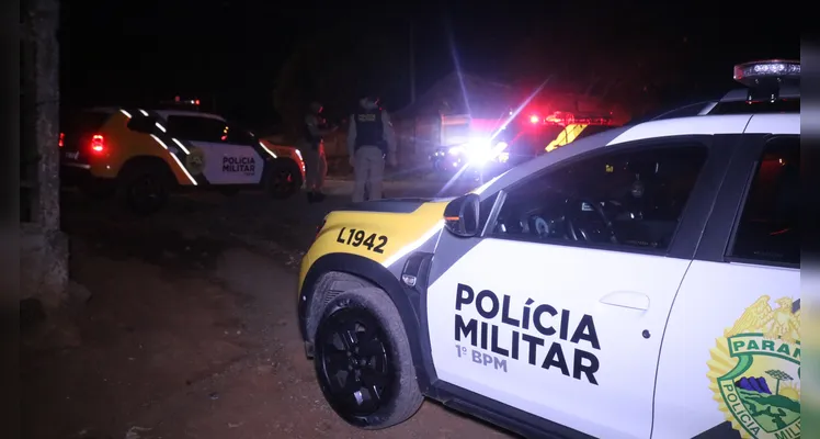 Homem não aceita separação e golpeia 'ex' com faca em PG