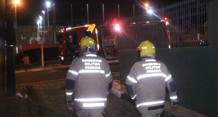 Incêndio aconteceu em uma casa na rua Rodonita