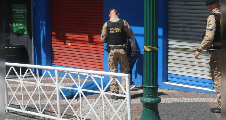 Homem foi encontrado morto no início da tarde desse domingo